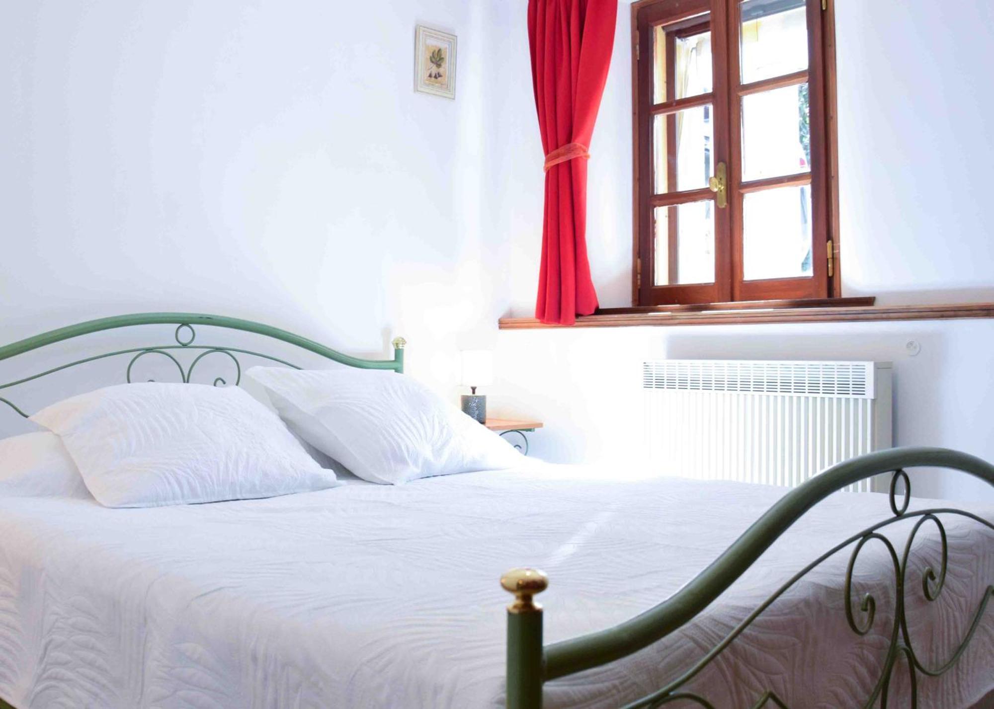 Les Grands Pres Des Baronnies Guest House La Roche-sur-le-Buis Eksteriør bilde