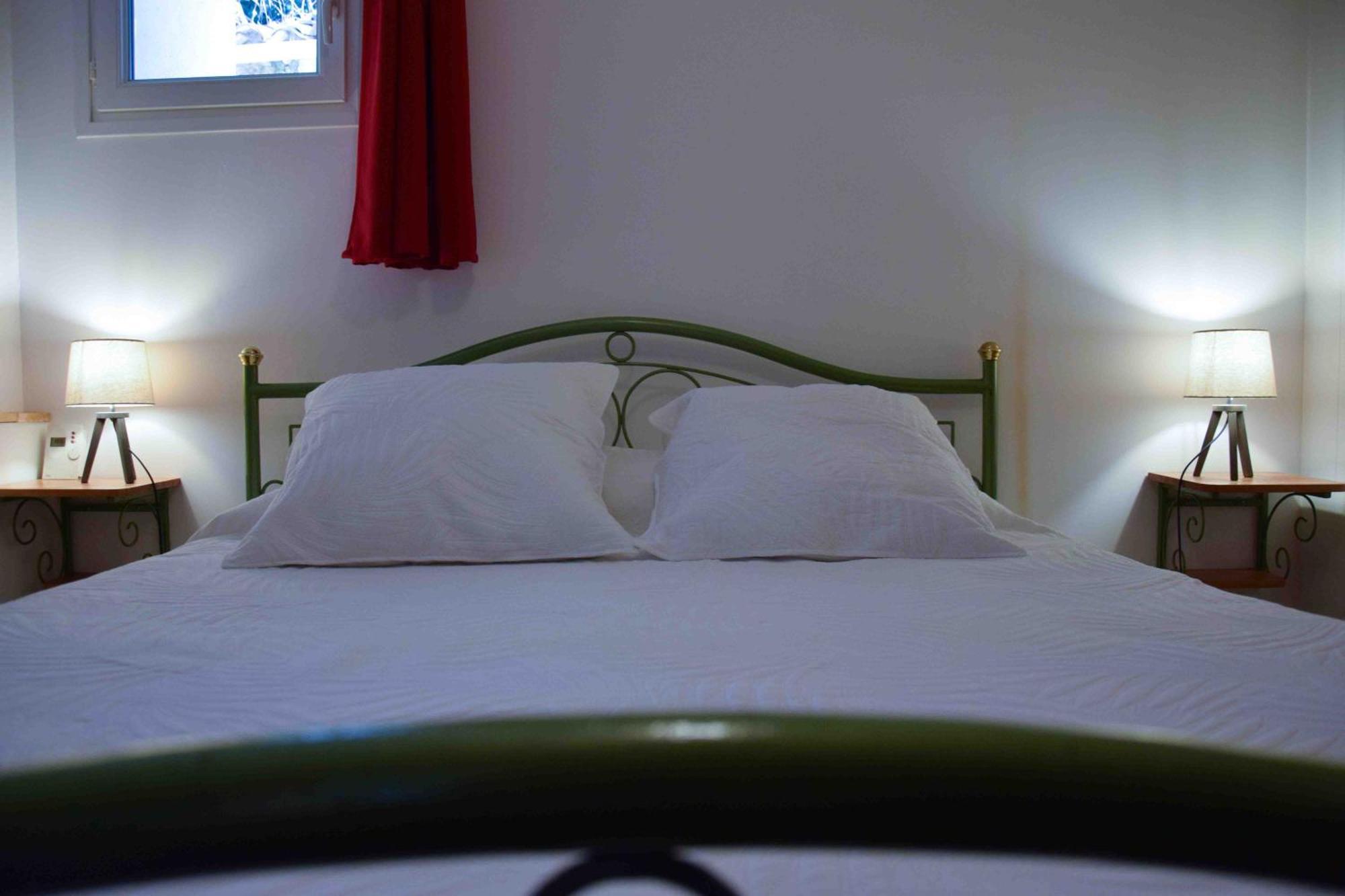 Les Grands Pres Des Baronnies Guest House La Roche-sur-le-Buis Eksteriør bilde